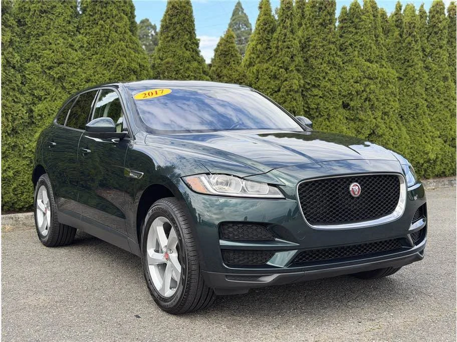 2017 Jaguar F-Pace - Image 3 of 17
