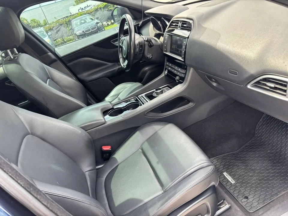 2017 Jaguar F-Pace - Image 12 of 20