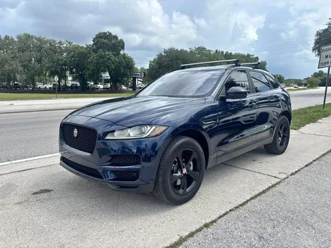 2017 Jaguar F-PACE 35t Premium Sport Utility 4D