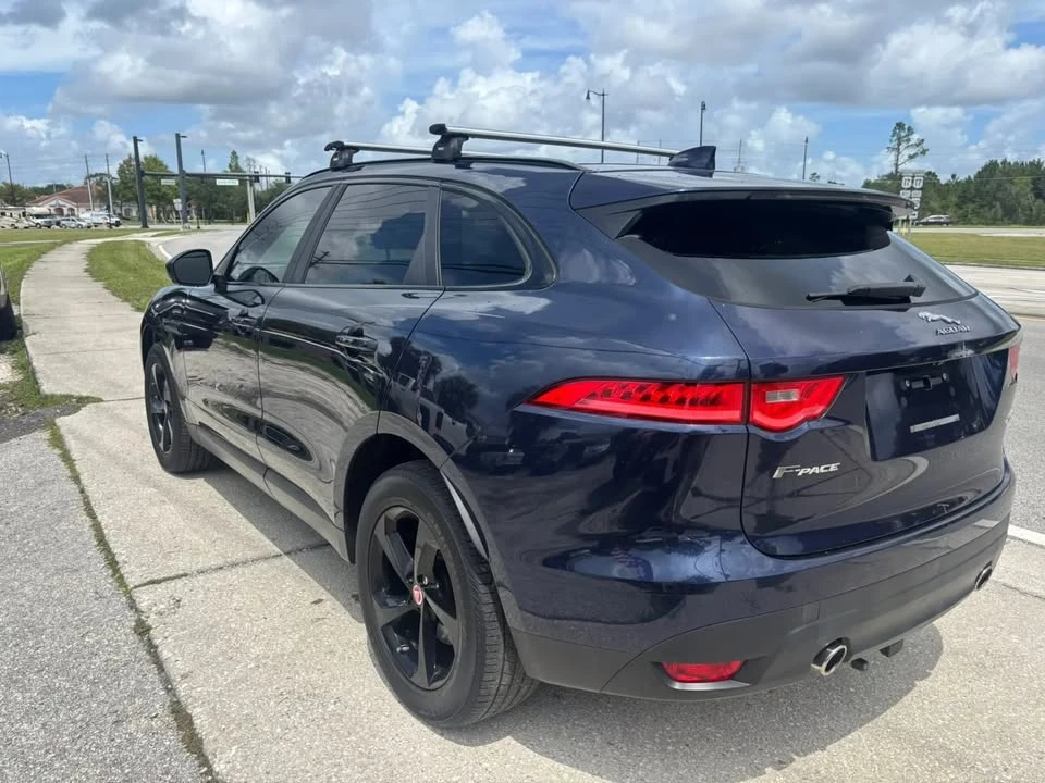 2017 Jaguar F-Pace - Image 9 of 20