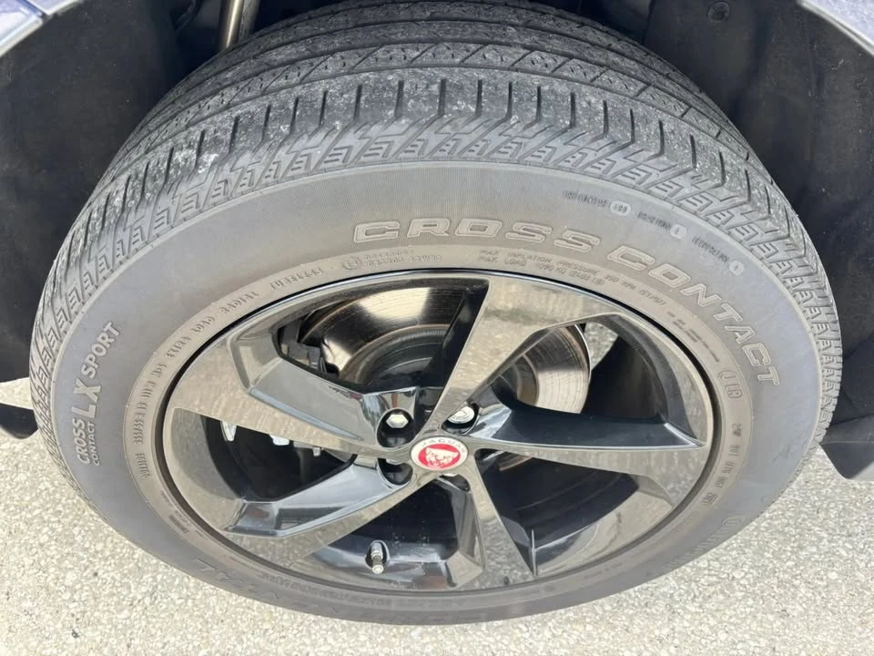 2017 Jaguar F-Pace - Image 19 of 20