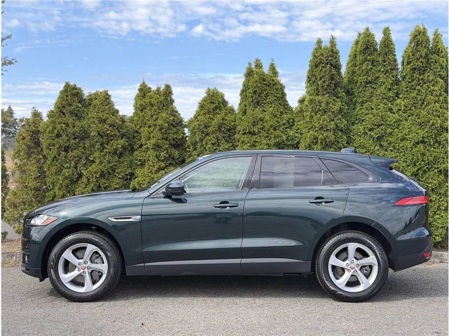 2017 Jaguar F-Pace - Image 4 of 17