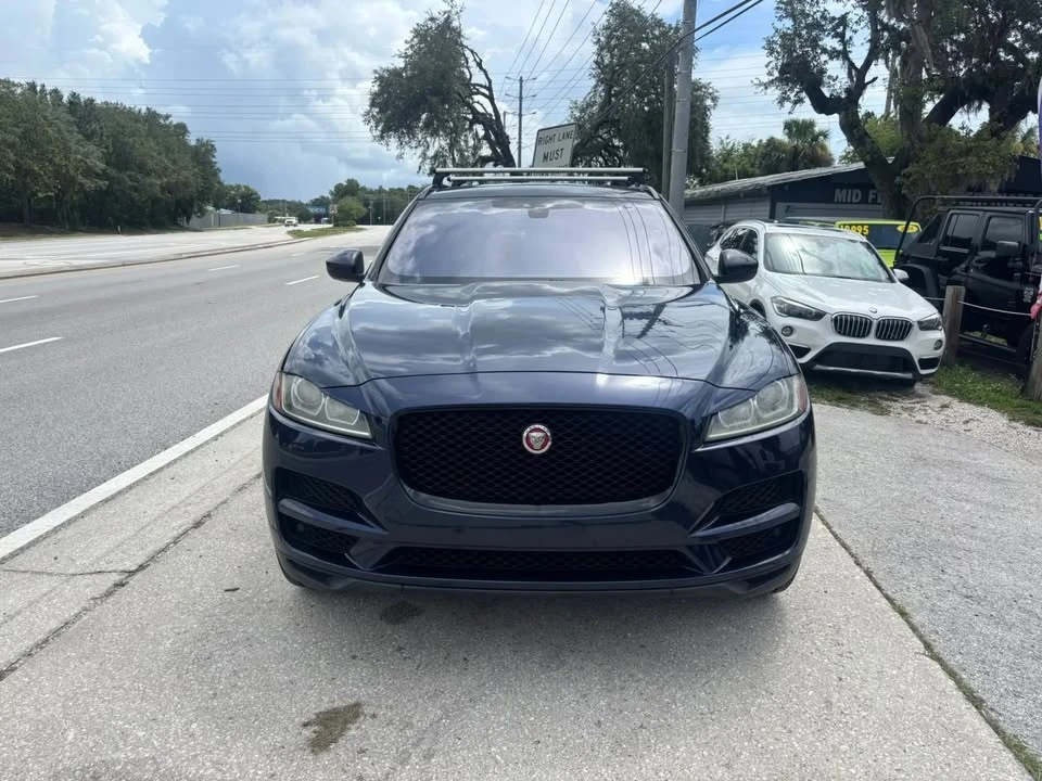 2017 Jaguar F-Pace - Image 3 of 20