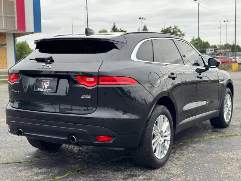 2017 Jaguar F-Pace - Image 5 of 20
