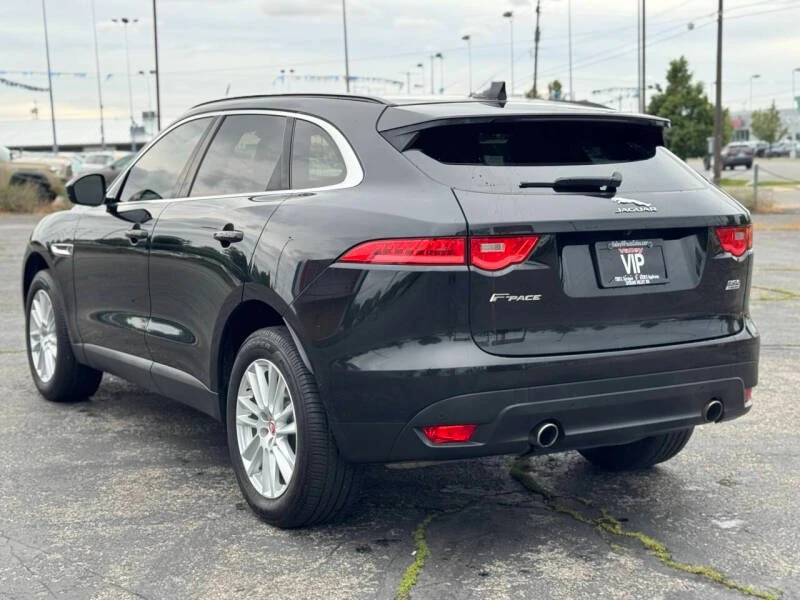 2017 Jaguar F-Pace - Image 3 of 20