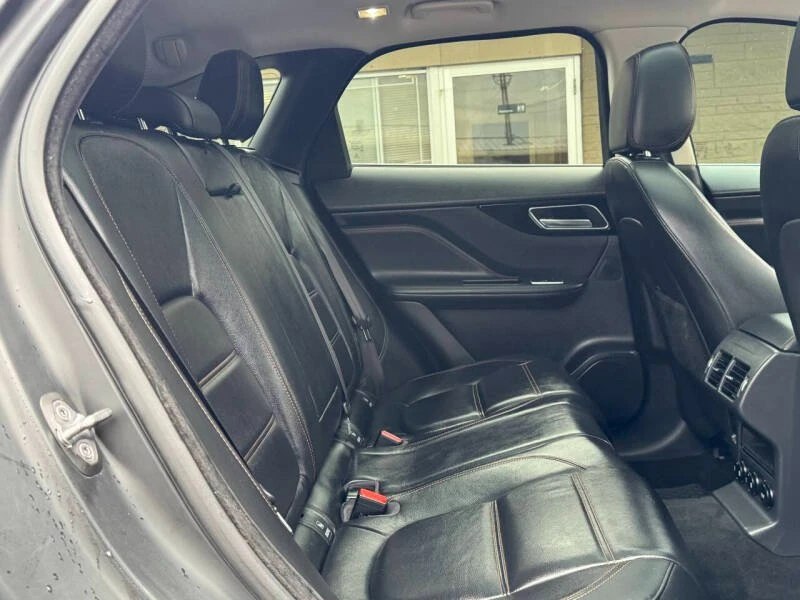 2017 Jaguar F-Pace - Image 13 of 20