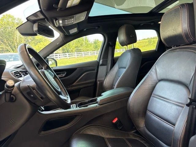 2017 Jaguar F-Pace - Image 11 of 20