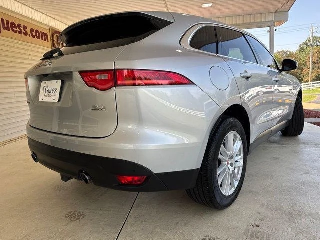 2017 Jaguar F-Pace - Image 3 of 20