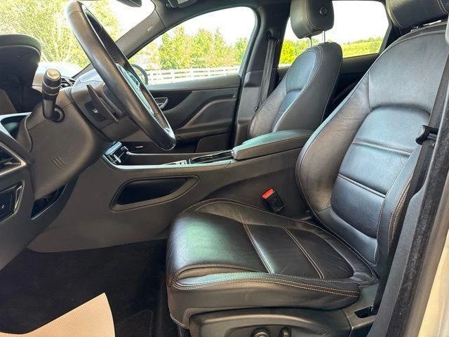 2017 Jaguar F-Pace - Image 10 of 20