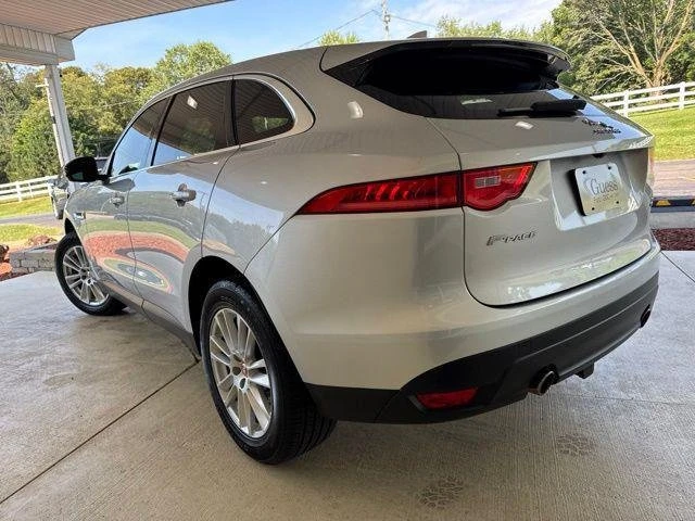 2017 Jaguar F-Pace - Image 5 of 20