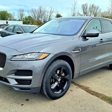 2017 Jaguar F-PACE 35t Prestige