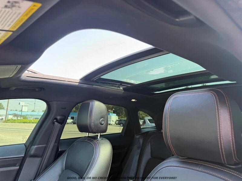 2017 Jaguar F-Pace - Image 14 of 20
