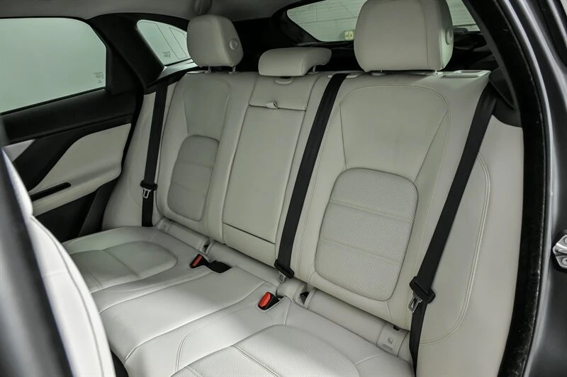 2017 Jaguar F-Pace - Image 21 of 21