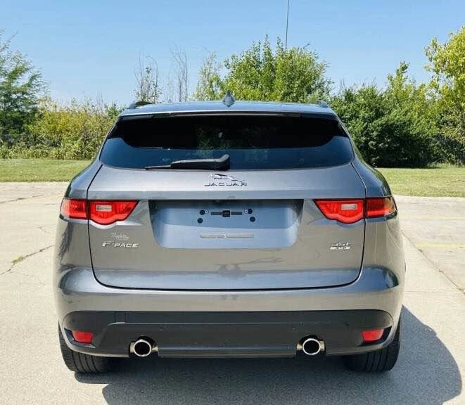 2017 Jaguar F-Pace - Image 7 of 16