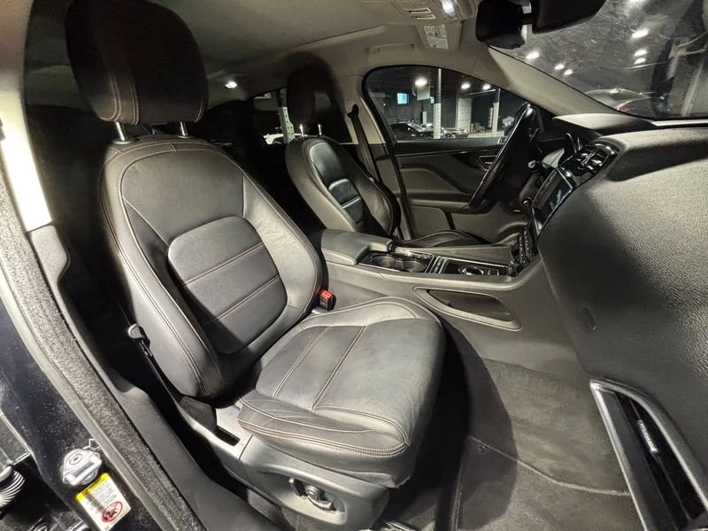 2017 Jaguar F-Pace - Image 12 of 13