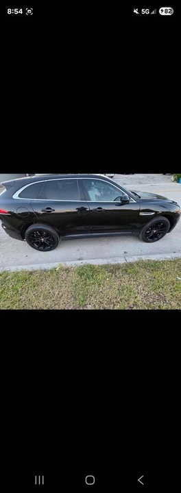 2017 Jaguar F-Pace - Image 2 of 9