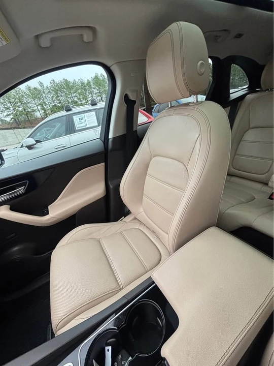 2017 Jaguar F-Pace - Image 17 of 20