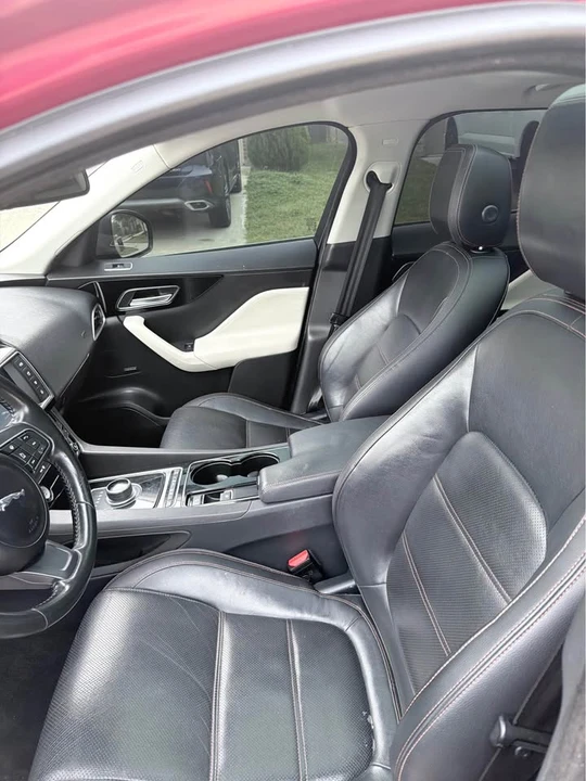 2017 Jaguar F-Pace - Image 3 of 7