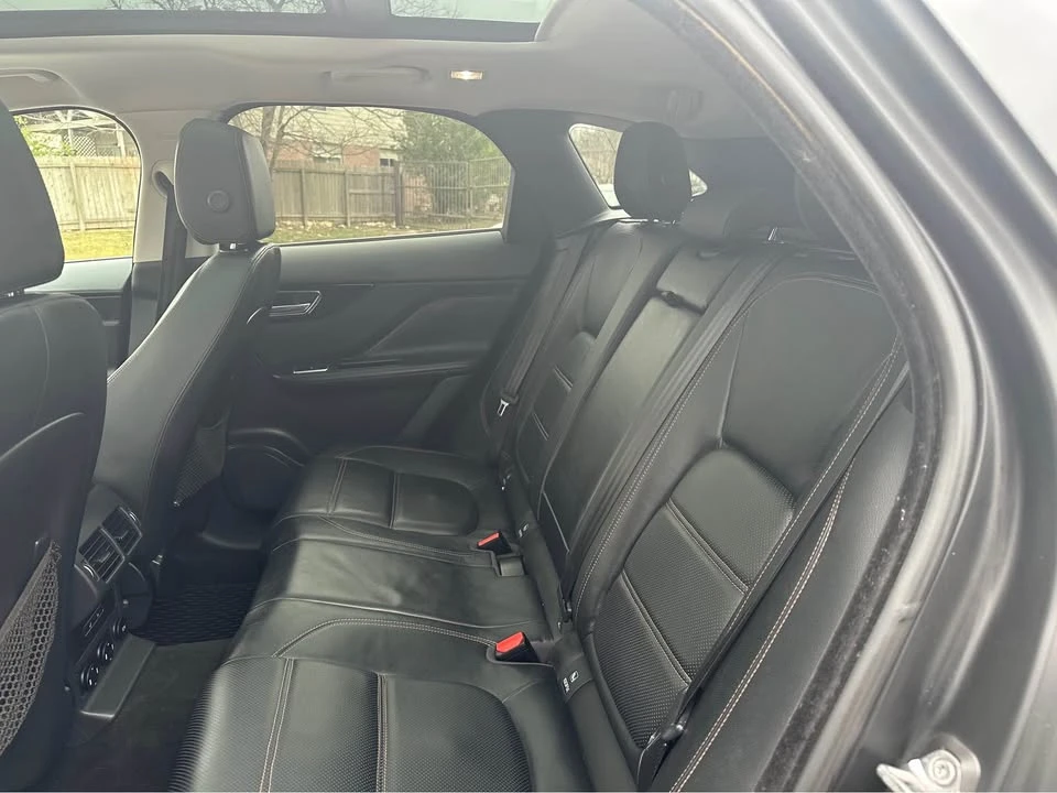 2017 Jaguar F-Pace - Image 4 of 8