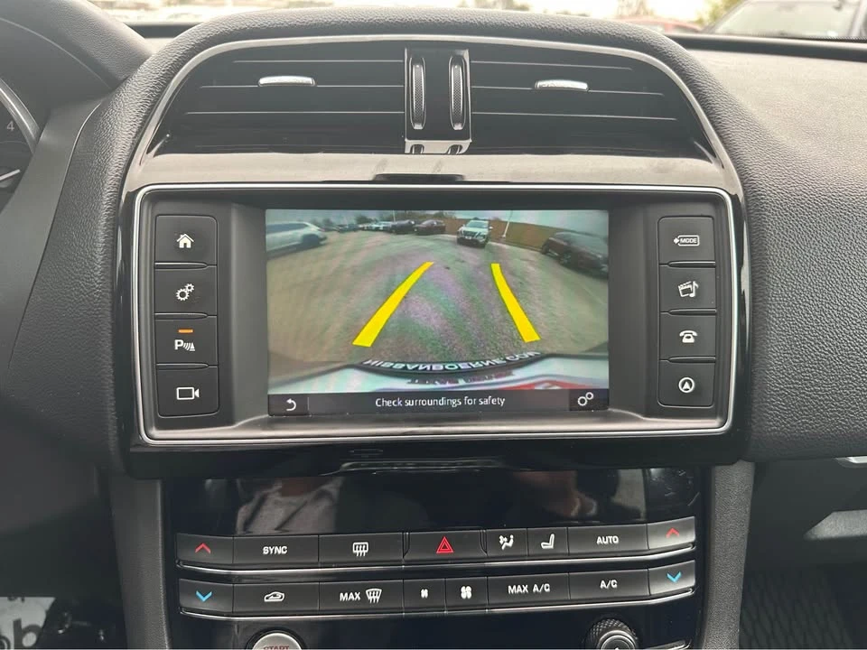 2017 Jaguar F-Pace - Image 8 of 8