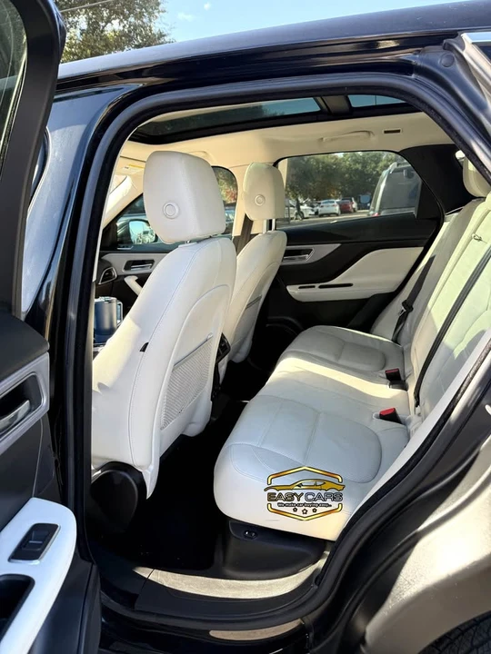 2017 Jaguar F-Pace - Image 5 of 11