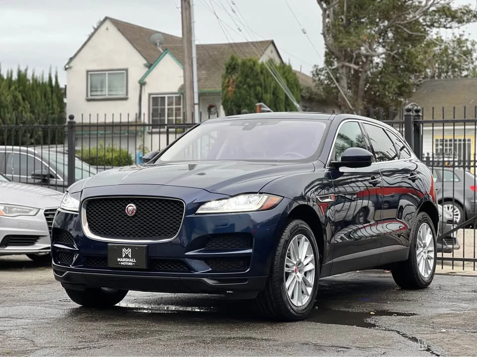 2017 Jaguar F-Pace - Image 3 of 20