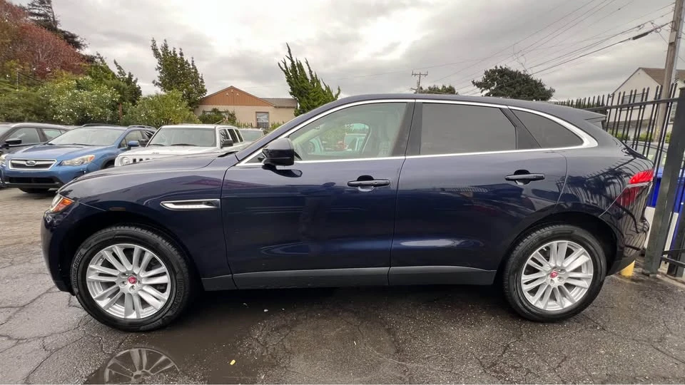 2017 Jaguar F-Pace - Image 8 of 20