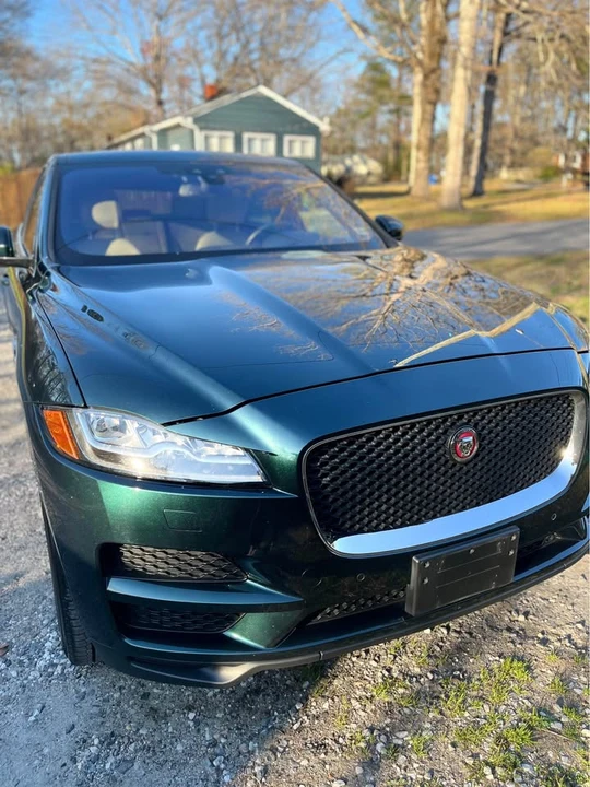 2017 Jaguar F-Pace - Image 2 of 5