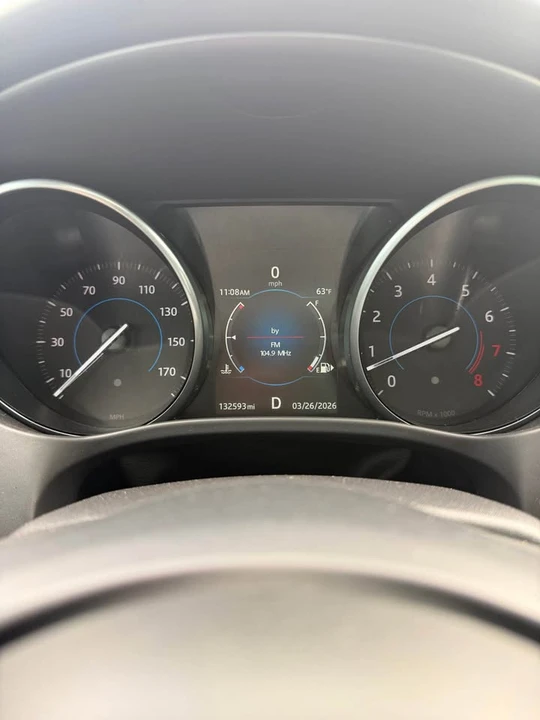 2017 Jaguar F-Pace - Image 10 of 14