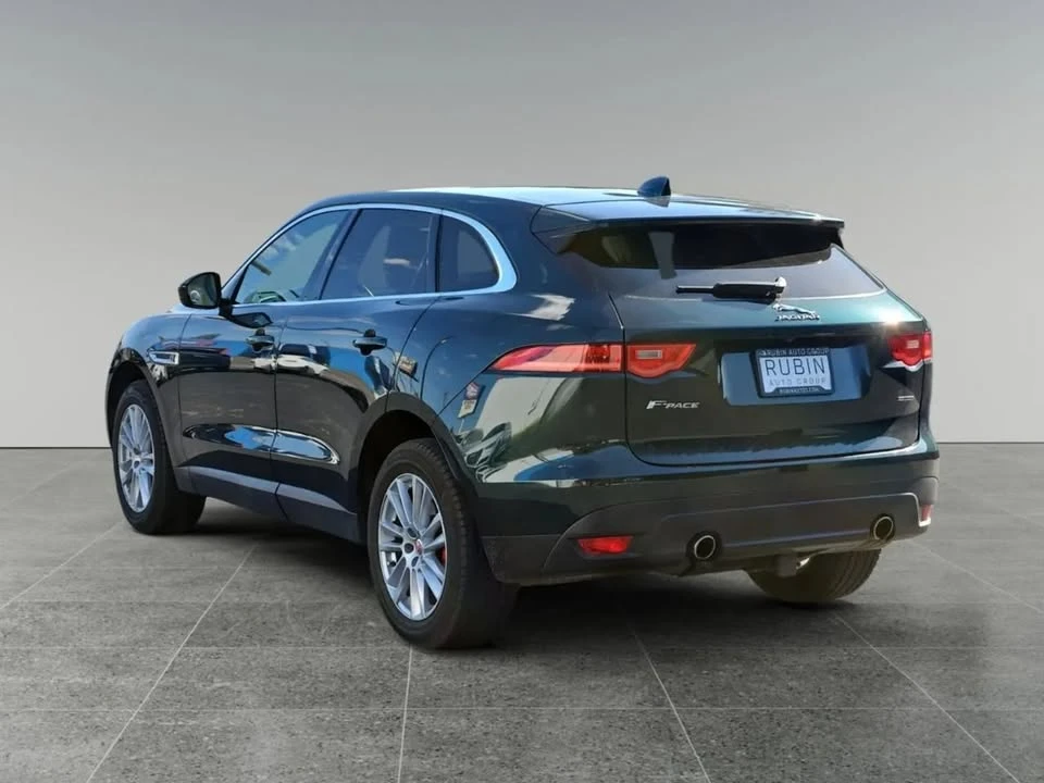 2017 Jaguar F-Pace - Image 5 of 20