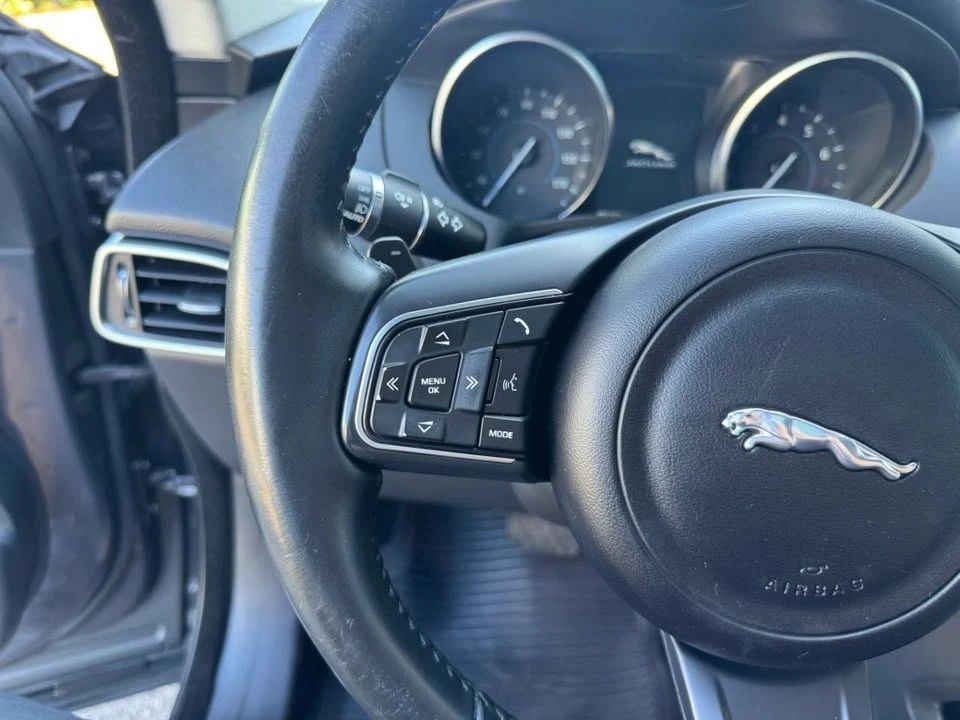 2017 Jaguar F-Pace - Image 14 of 20