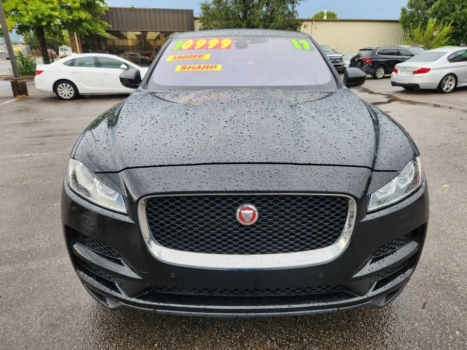 2017 Jaguar F-Pace - Image 5 of 13