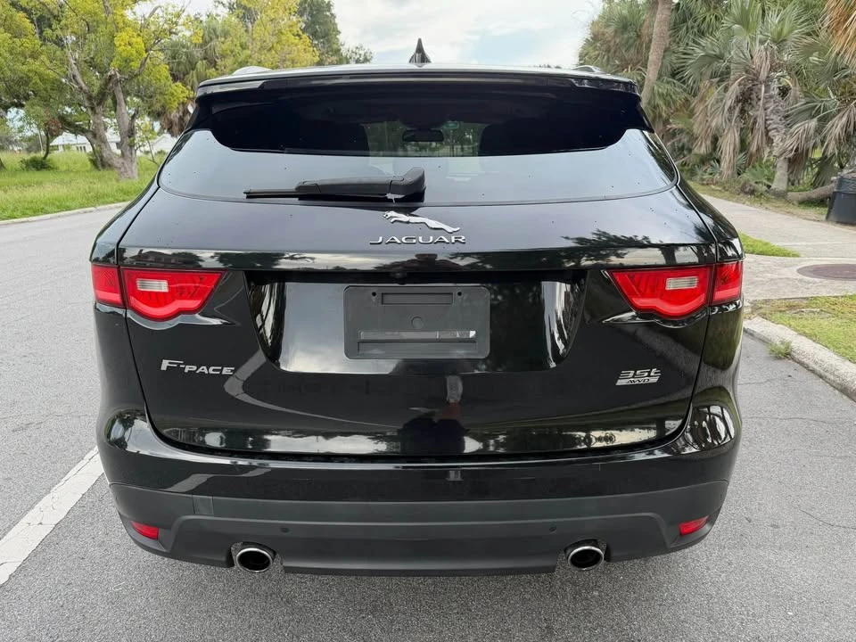 2017 Jaguar F-Pace - Image 18 of 20
