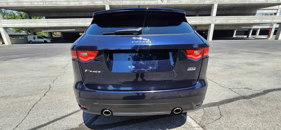 2017 Jaguar F-Pace - Image 4 of 19