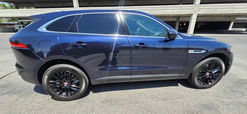 2017 Jaguar F-Pace - Image 6 of 19