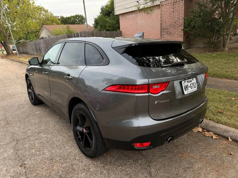 2017 Jaguar F-Pace - Image 3 of 20