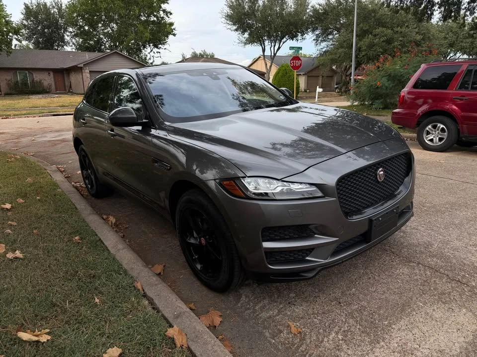 2017 Jaguar F-Pace - Image 6 of 20