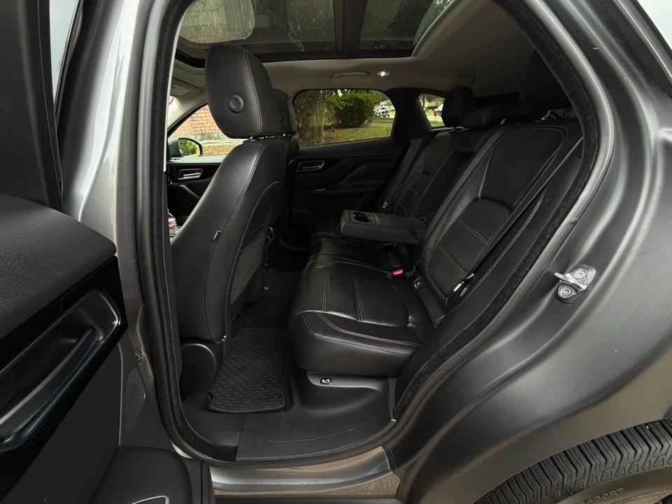 2017 Jaguar F-Pace - Image 13 of 20