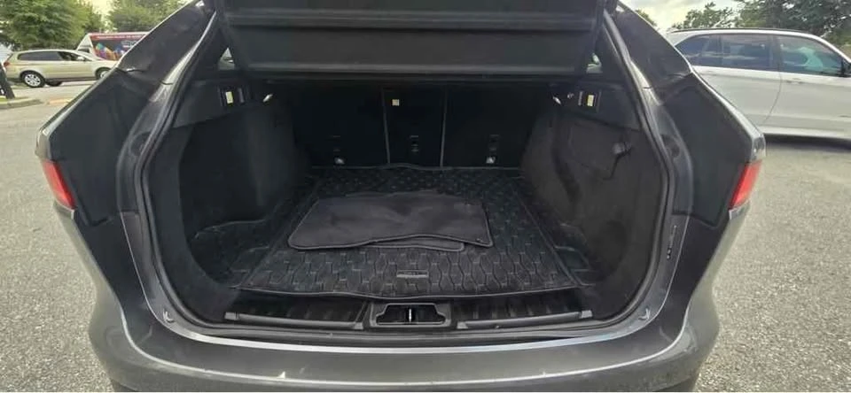 2017 Jaguar F-Pace - Image 17 of 18