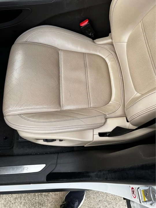 2017 Jaguar F-Pace - Image 6 of 9