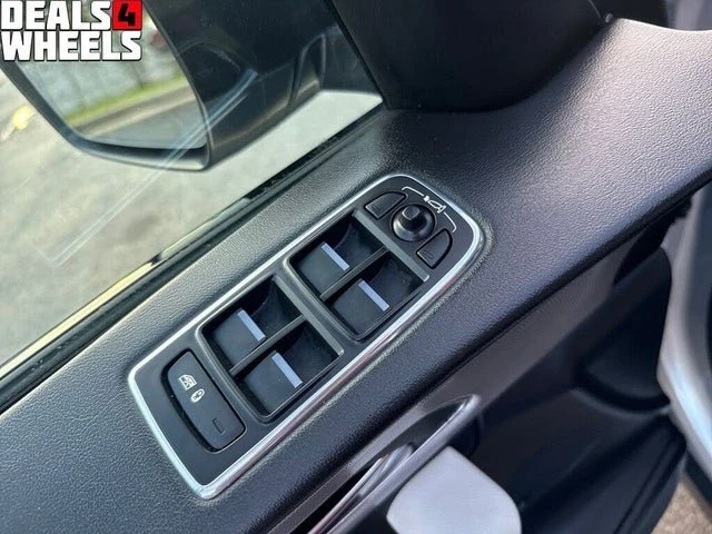 2017 Jaguar F-Pace - Image 11 of 20