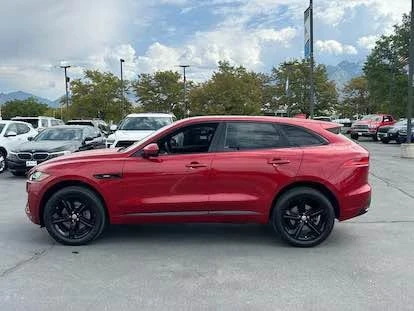 2017 Jaguar F-Pace - Image 5 of 15