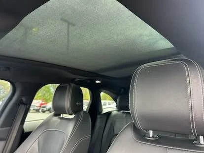 2017 Jaguar F-Pace - Image 10 of 15
