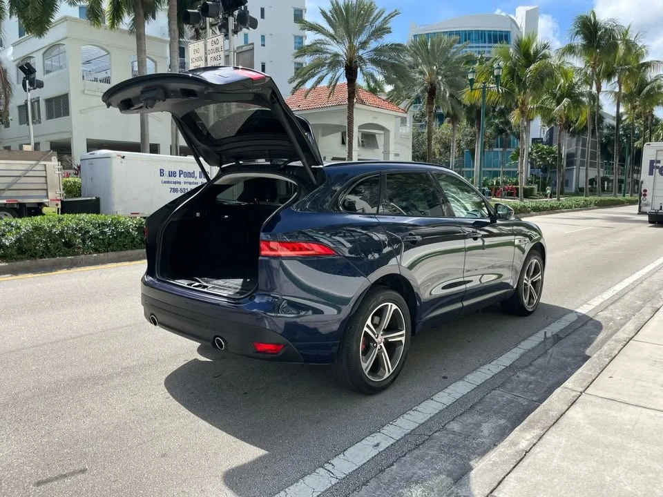 2017 Jaguar F-Pace - Image 15 of 20