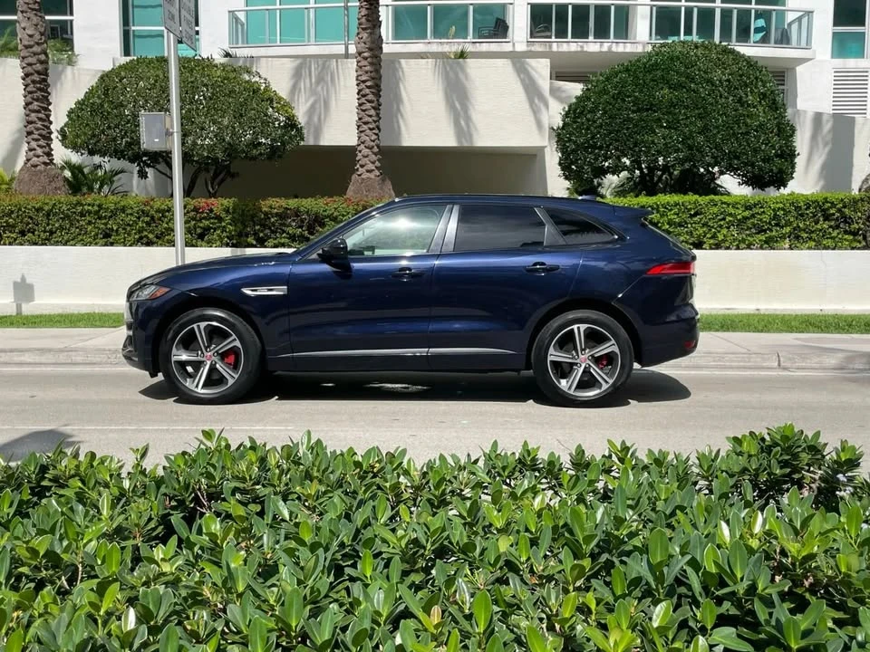 2017 Jaguar F-Pace - Image 10 of 20