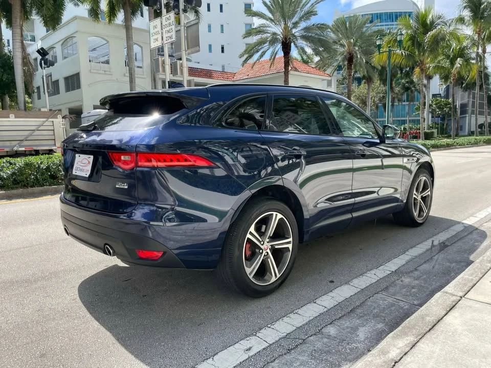 2017 Jaguar F-Pace - Image 7 of 20