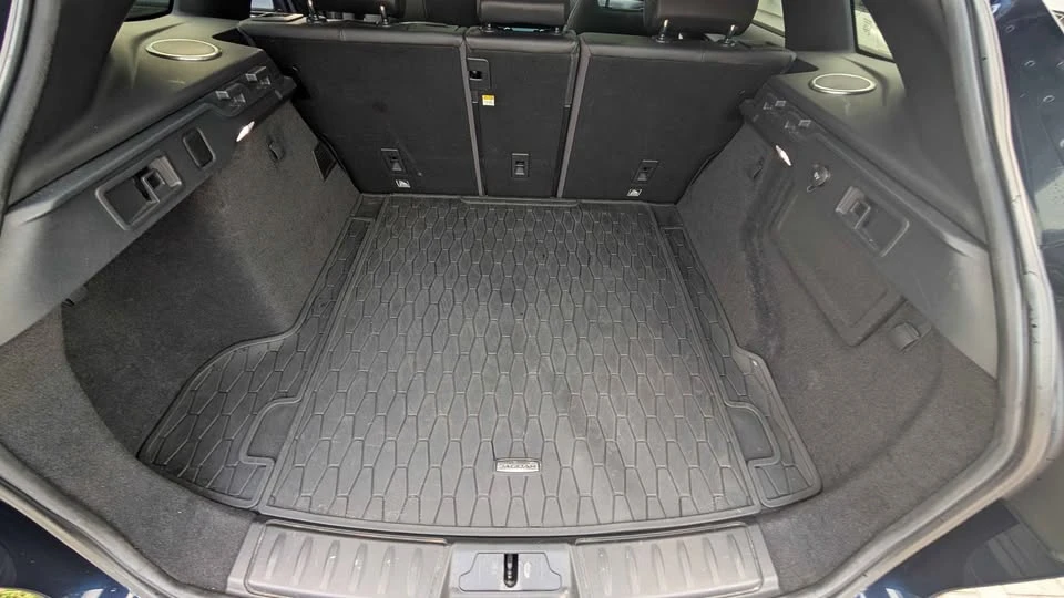 2017 Jaguar F-Pace - Image 6 of 12