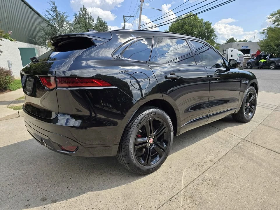 2017 Jaguar F-Pace - Image 5 of 20