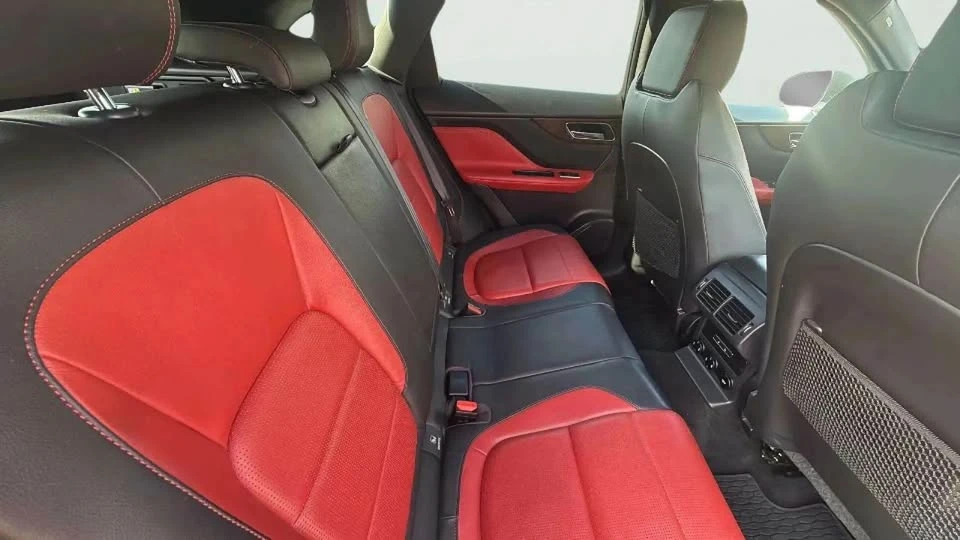 2017 Jaguar F-Pace - Image 10 of 14