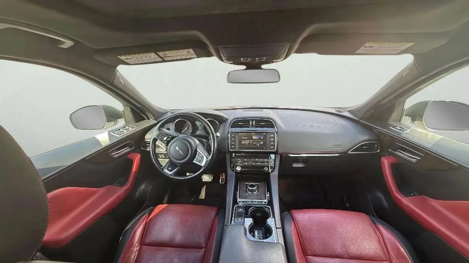 2017 Jaguar F-Pace - Image 13 of 14